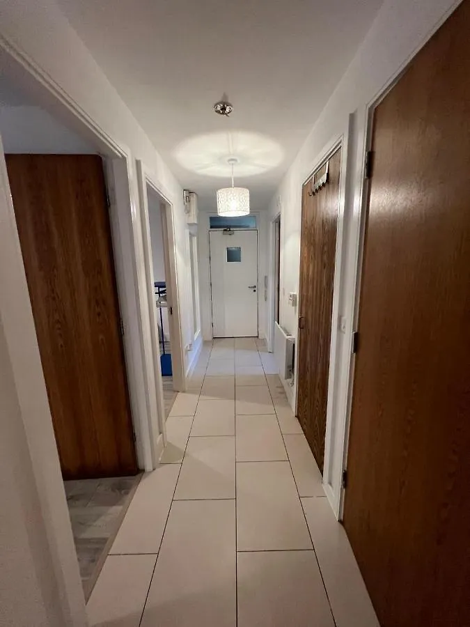 Secluded And Spacious Apartment Dublin 0*,  Ireland